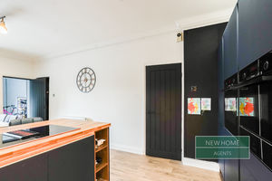 Photo 25- click for photo gallery